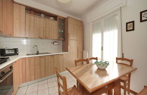 Porto Valtravaglia House | Beautiful villa for 4 people with WIFI, TV and balcony
