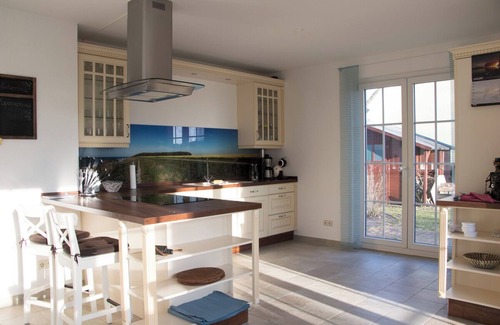 Boergerende-Rethwisch House | Beautiful vacation home, only 100 m from the Baltic Sea beach, with sea view, fireplace, sauna, beach chair and billiard room. It is for max. 11 people