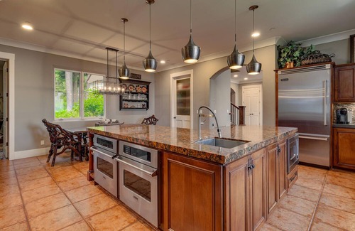 Tahoe Vista House | Beautiful View by the Lake, Bella Vista