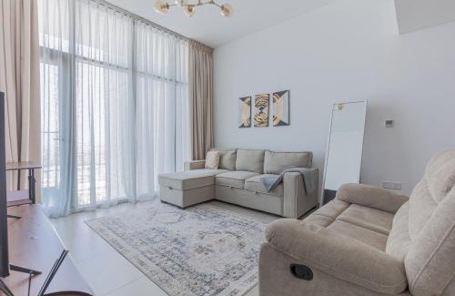 Dubai Apartment | Beautiful view, fully-equipped apartment
