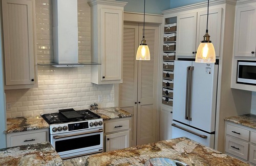 Rockport House | Beautiful Views and Dog Friendly in Sailhouse
