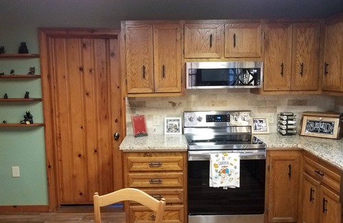 Bryson City House | Beautiful Views! Your Outdoor Paradise awaits. Mountain Cabin with great sunsets