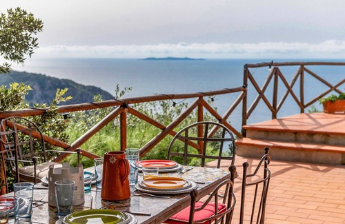 Cala Piccola Villa | Beautiful villa for 6 people with A/C, WIFI, TV and terrace
