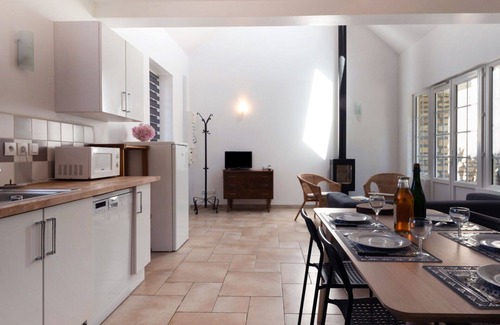 Le Mesnil-Patry House | Beautiful villa for 5 people with WIFI, TV and terrace