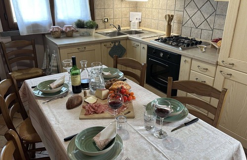 San Miniato House | Beautiful villa for 6 guests with WIFI, TV, pets allowed and panoramic view