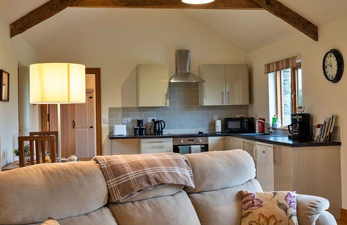 Liskeard House | Beautiful villa for 2 guests with WIFI, hot tub and pets allowed
