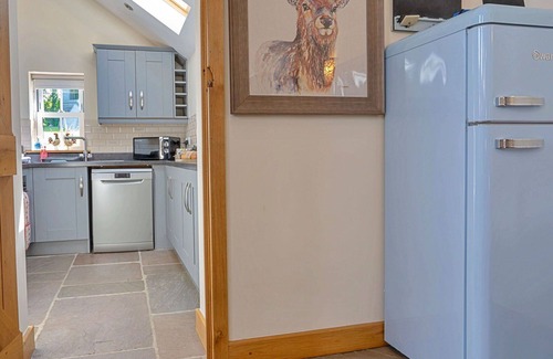 Tansley House | Beautiful villa for 2 guests with WIFI