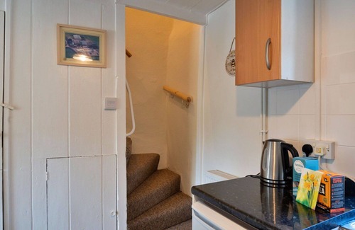 Liskeard House | Beautiful villa for 3 people with WIFI
