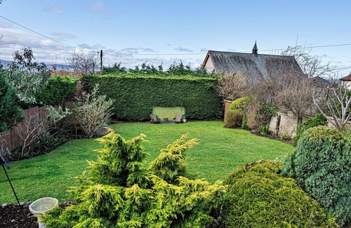 Dyserth House | Beautiful villa for 4 people with WIFI, hot tub and terrace