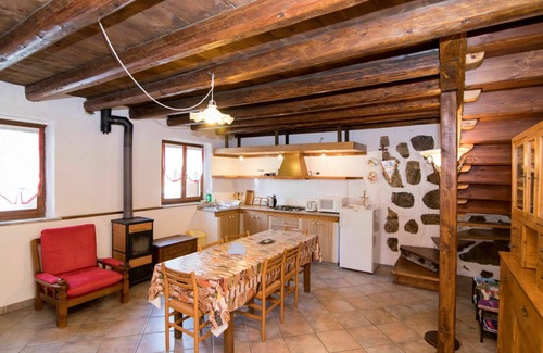 San Giovanni al Natisone House | Beautiful villa for 4 guests with A/C, WIFI, TV and patio