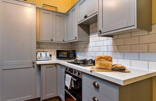 Tunstall House | Beautiful villa for 6 people with WIFI