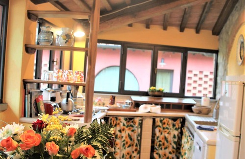 Montegonzi Villa | Beautiful villa for 4 guests with WIFI, pool, TV, patio, pets allowed, panoramic view and parking