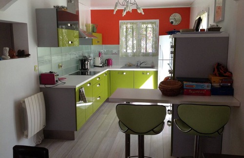 Sausset-les-Pins Villa | Beautiful villa 100M from the beach, swimming pool, jacuzzi, composite terrace