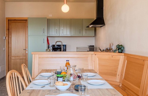 Peglio House | Beautiful villa for 5 guests with WIFI, TV and terrace