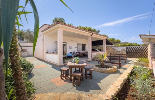 Torre Squillace Villa | Beautiful villa for 4 people with WIFI and TV