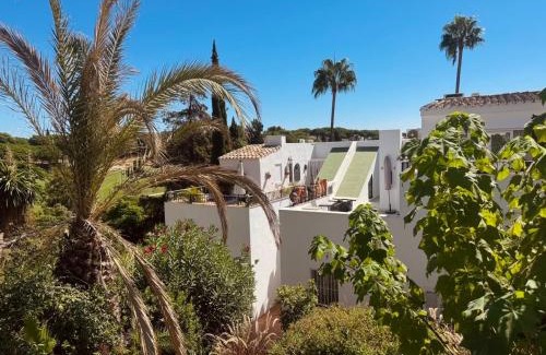 Marbella Villa | Beautiful Villa near Puerto Banus