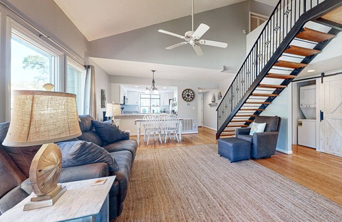 Summerwind Villas House | Beautiful Villa with screened in patio with perfect location