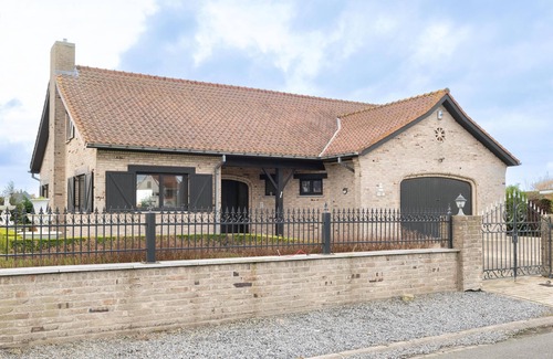 Middelkerke Villa | Beautiful villa with spa a stone's throw from the sea