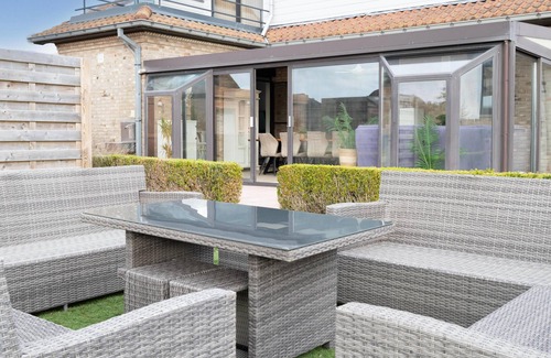 Middelkerke Villa | Beautiful villa with spa a stone's throw from the sea