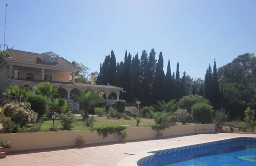 El Olivar Villa | Beautiful villa with private pool and garden between Malaga and Torremolinos
