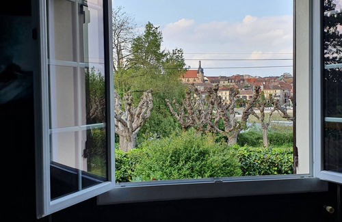Bergerac Villa | Beautiful villa with swimming pool, 5 minutes' walk from the historic center