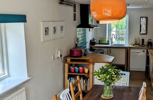 Gwynfe Other | Beautiful Village Farmhouse, Stunning Views