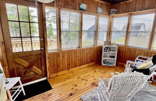 Shediac Bridge Cottage | Beautiful Waterview Cottage in Shediac Bridge
