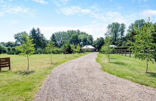 Halesworth Cottage | Beautiful wooden cabins in a quiet tranquil setting.