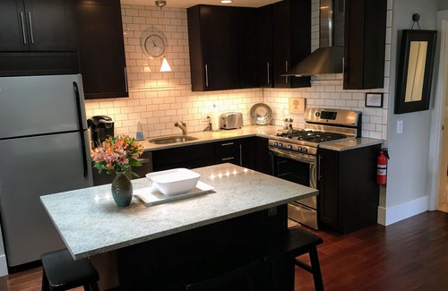 Friday Harbor Condo | Beautifully Appointed 2 Bedroom Condo in the Heart of Friday Harbor.