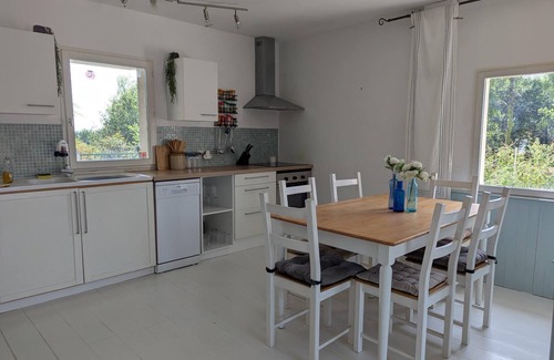 Jumilhac-le-Grand House | Beautifully light and spacious 4 bedroomed villa with inground pool