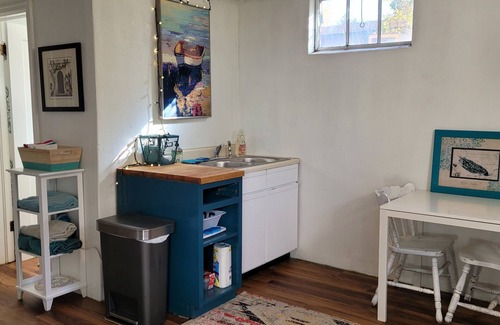 Laramie Apartment | Beautifully furnished, spacious, comfortable. 1 block to campus.
