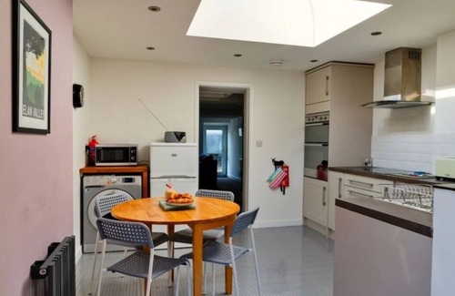 Machynlleth Cottage | Beautifully renovated two bedroom cottage in the heart of the Dyfi Valley