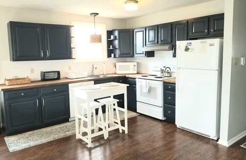 Brigantine House | Beautifully renovated and updated beach block house - close to town!