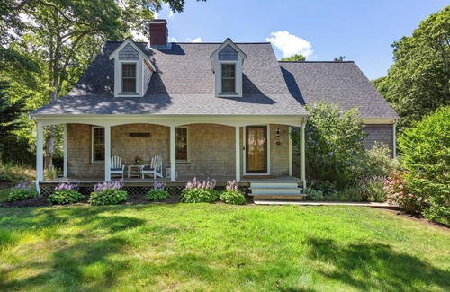 East Harwich House | Beautifully Renovated Cape Cod Retreat near Pleasant Bay & Top Attractions