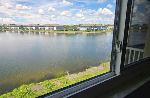 Lake Suzy Condo | Beautifully renovated lakefront condo! Executive Rental, Monthly Rental