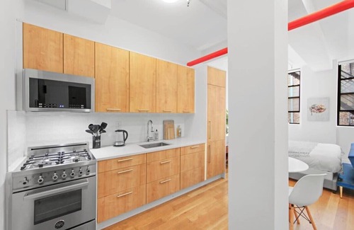 Midtown West Apartment | Beautifully Renovated Studio in Prime Manhattan!