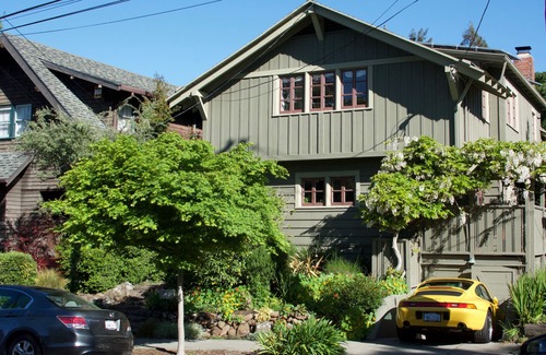 North Berkeley House | Beautifully Restored 3 BR Arts &Crafts House