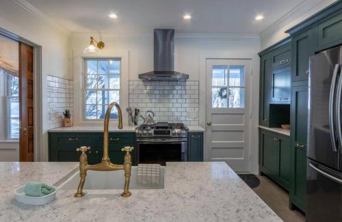 Manchester House | Beautifully Restored Home In Manchester Village