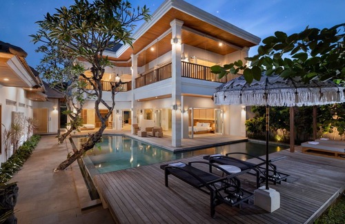 Sunset Road House | Beautifully Serene 5 Bedroom Villa, Seminyak