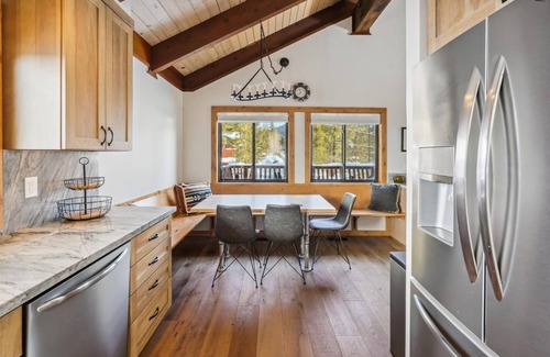 Olympic Valley House | Beautifully Updated 3 Bedroom in Olympic Valley
