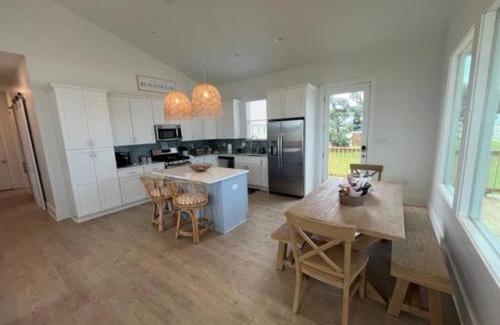 Gulfport House | Beauty on the Beach Gulf Luxury w/Gorgeous Views