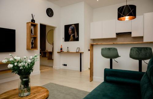 Sint-Lambrechts-Woluwe Apartment | Beauty Suite