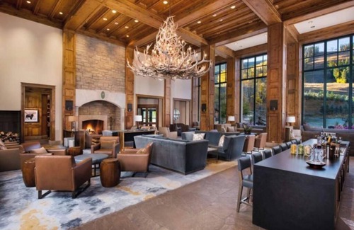Beaver Creek Resort | Beaver Creek Park Hyatt - King Room - ski in/out, pool, spa, hot tubs & dining!