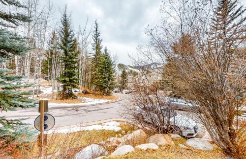 Highlands Townhomes House | Beaver Creeks Meadows Ski-In Ski-Out