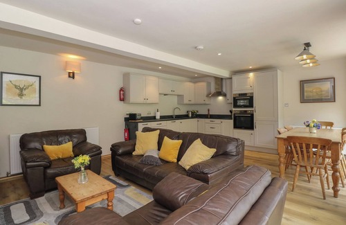 Satterthwaite Cottage | BECK COTTAGE, pet friendly, with open fire in Satterthwaite