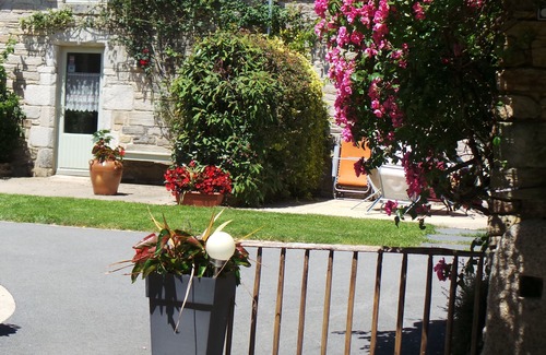 La Foret-Fouesnant Cottage | Bed and Breakfast of Suzette in the heart of the Breton Riviera