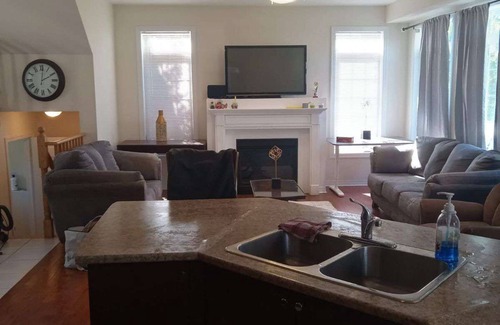 Collingwood House | Bed and Break fast home in Collingwood for 6 people
