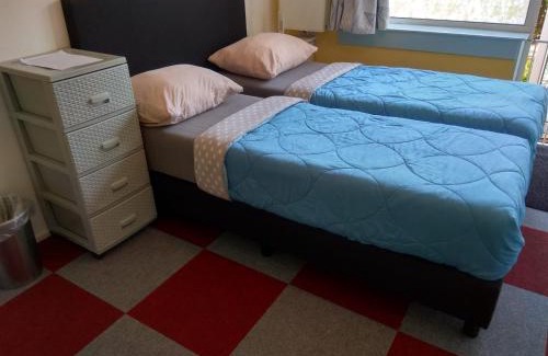 Nieuw-West Bed & Breakfast | Bed and Breakfast Amsterdam Holy Dove