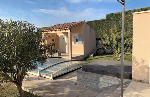 Bedoin Apartment | Bed and breakfast at Gandja