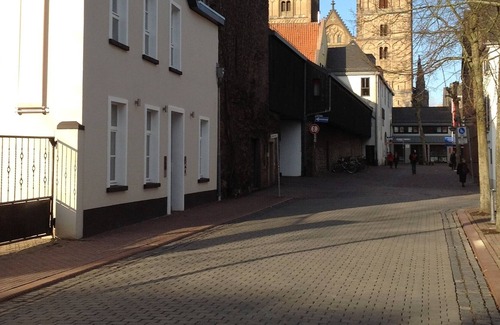 Xanten House | Bed and breakfast at the sea tower.
